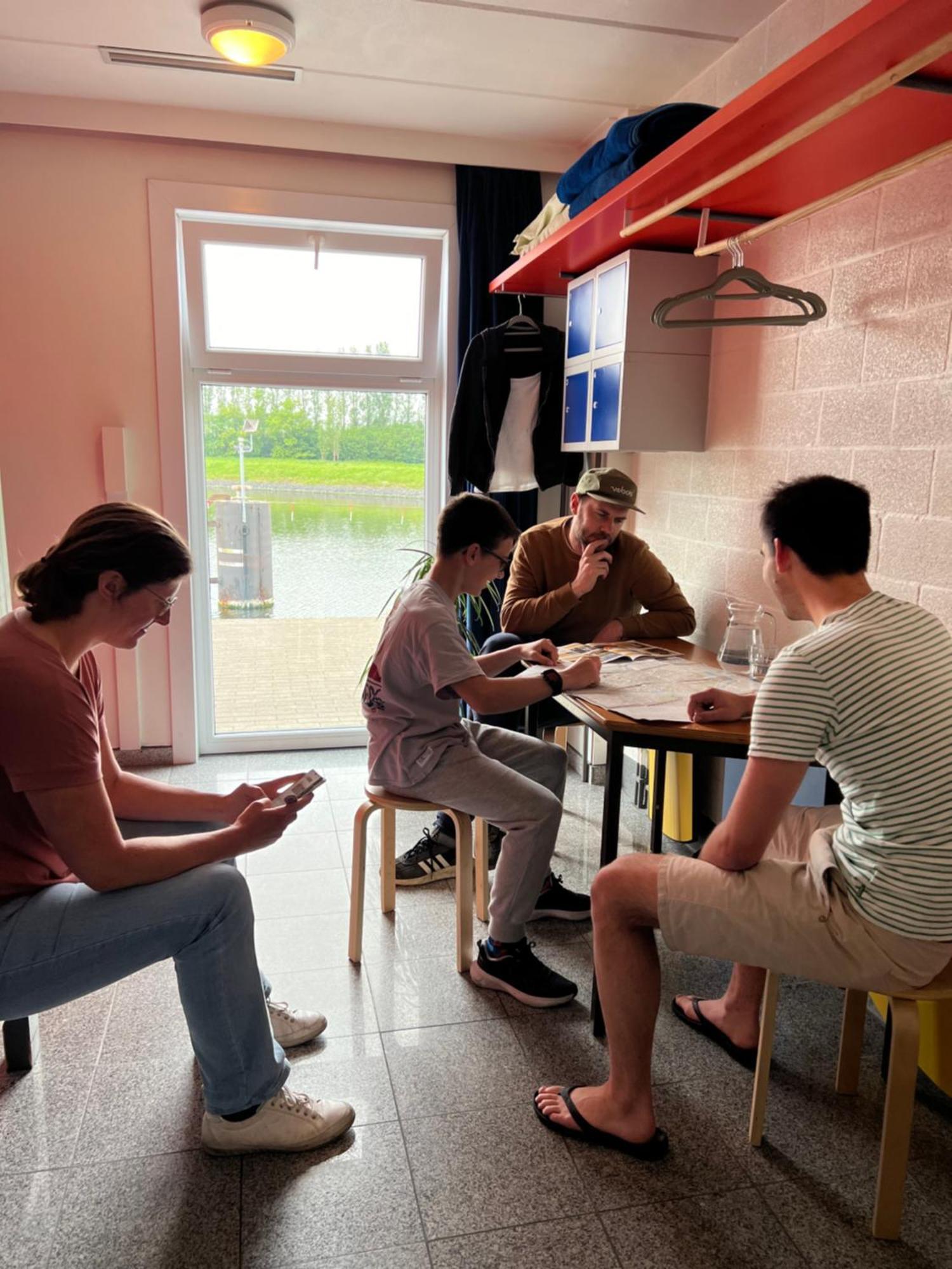 Herdersbrug Youth Hostel Bruges Extérieur photo