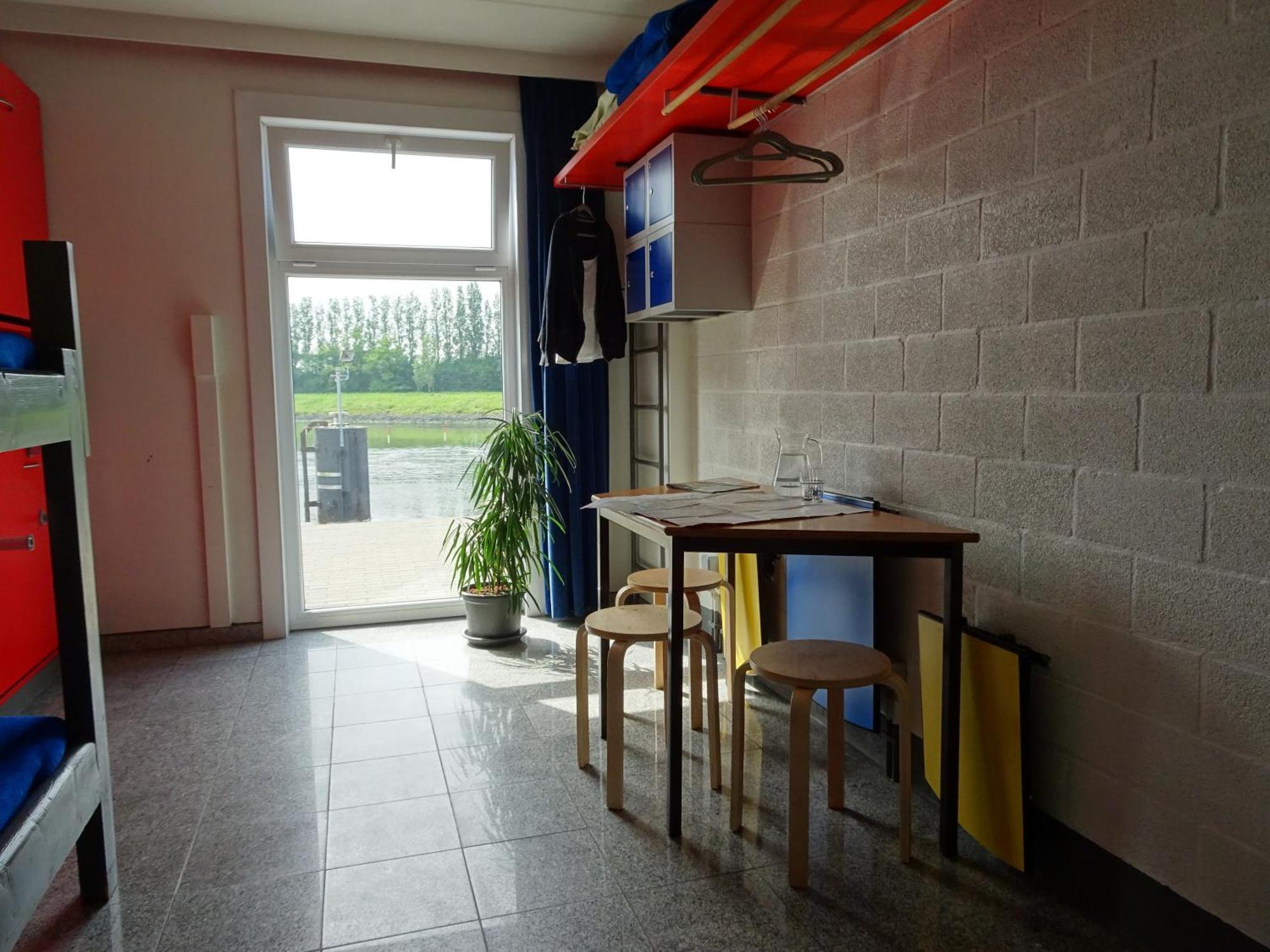 Herdersbrug Youth Hostel Bruges Extérieur photo