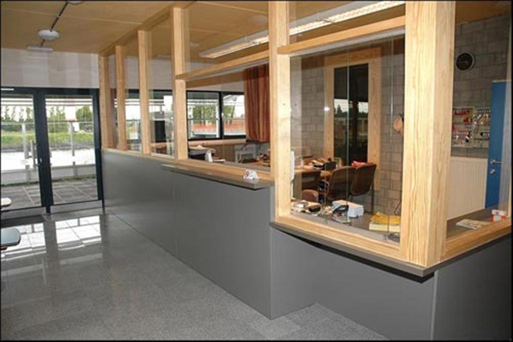 Herdersbrug Youth Hostel Bruges Extérieur photo